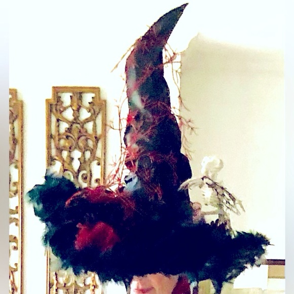 Witch hat ❣️HOST PICK❣️Blood red & black Feathers skeletons, vines & flowers 1of - Picture 16 of 16